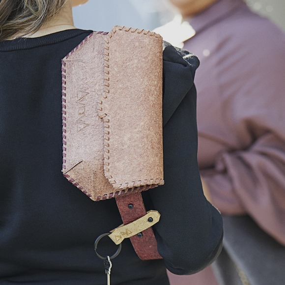 Aiya ayiA Momela Crossbody Bag/Fanny Pack Off White - Picture 6 of 7